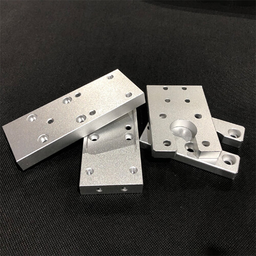 Schaalverwerking van aluminiumlegering